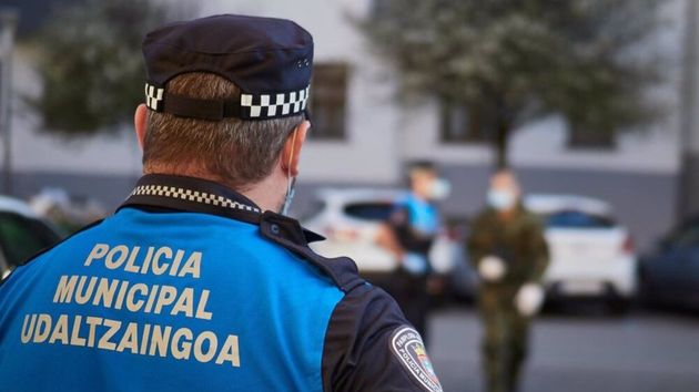 Un ayuntamiento se niega a pagar la nocturnidad en vacaciones a un policía: la Justicia dicta que es salario ordinario y se lo tienen que abonar
