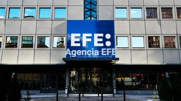 Periodistas de EFE en Oriente Medio denuncian vivir con sueldos de 930 euros y sin jubilación: "Nuestra vida laboral en España aparece vacía"