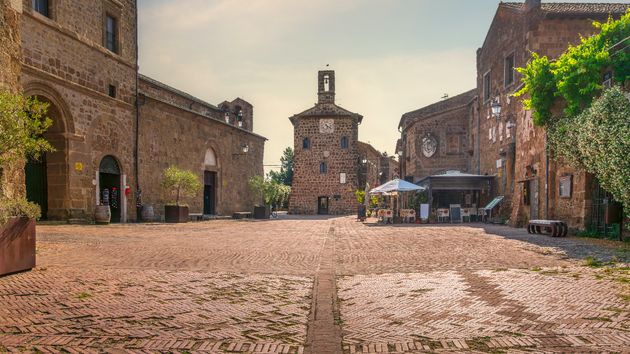 Un hombre deja en herencia 10 millones de euros a un pueblo que nunca había visitado porque el nombre coincidía con su apellido