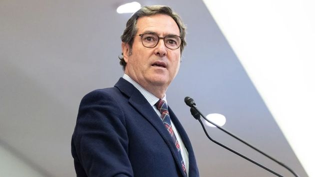 Garamendi responde a Yolanda Díaz: “Yo me pago mi casa. No sé lo que vale una casa de 400 metros cuadrados en mitad de la Castellana”