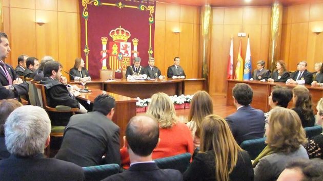 Los trabajadores que teletrabajando sufran con cortes de luz o internet no se les obligará a recuperar el tiempo ni se les descontará dinero de su nómina