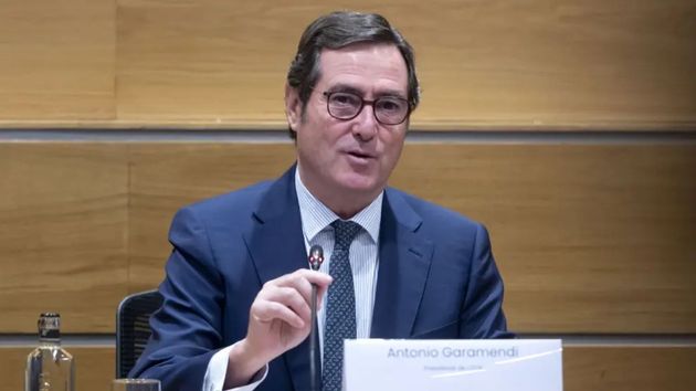 Garamendi amenaza con llevar a la OIT los pactos del Gobierno con los sindicatos por excluir a la patronal: no es diálogo social