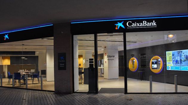 CaixaBank regala un año de Movistar Plus y 250 euros en efectivo por abrir su Cuenta Online gratuita y traer la nómina