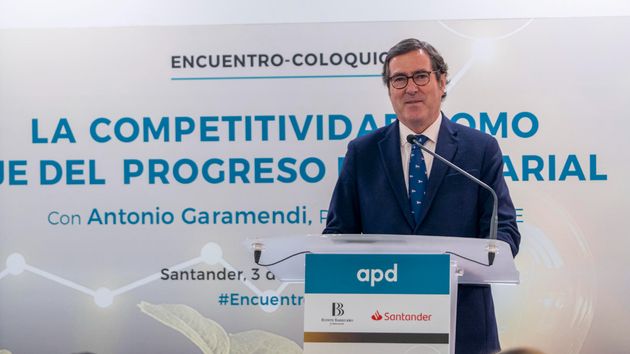 Garamendi se reúne hoy con Yolanda Díaz para reconducir la relación con Estados Unidos