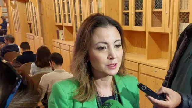 Ana, inspectora de Trabajo: "En trabajos a turnos tienes derecho a disfrutar otro día más cuando el festivo coincide con tu descanso y se puede compensar ese mediodía hasta 4 semanas"