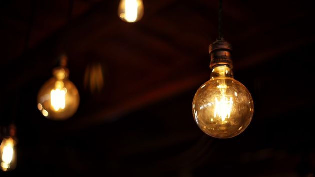 El precio de la luz hoy sábado 7 de marzo de 2026: las horas más baratas y caras dentro del PVPC