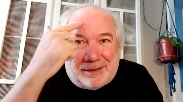 Hipólito logra aprobar las oposiciones a Administración del Estado a los 54 años: "Mi jubilación pintaba fatal, pero vi que era una buena salida en vez de hundirme... en cinco meses lo conseguí"