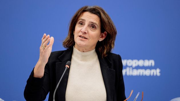 La UE dice se acabó y pide a los Gobiernos bajar al mínimo los impuestos de la luz para aliviar la factura de las familias