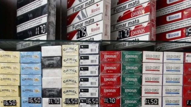 El precio del tabaco cambia a partir de este sábado en decenas de marcas de cigarros y cigarritos