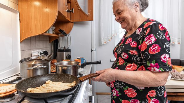 La Ley de Propiedad Horizontal lo confirma: los olores de la cocina del vecino no siempre deben soportarse, la comunidad puede actuar en estos casos