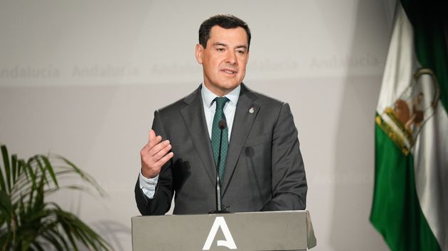 La Junta de Andalucía abre por primera vez en 25 años el acceso a catedrático de secundaria: 1.500 plazas en las especialidades más demandadas