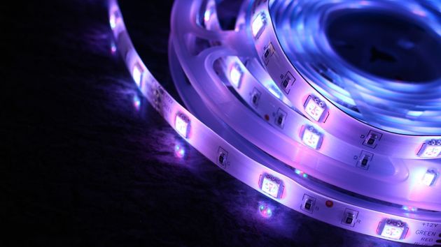 El precio de la luz del lunes 23 de marzo, por horas: cuándo es más barata y cara en el día