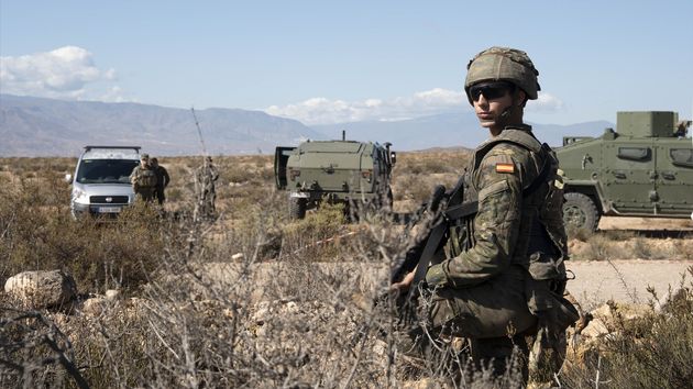 Defensa comienza las gestiones para declarar la carrera militar como profesión de riesgo en pleno debate sobre las misiones exteriores