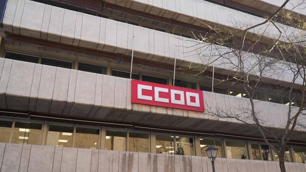 CCOO firmará el acuerdo para implantar la jornada de 35 horas en la AGE con todo el personal incluido