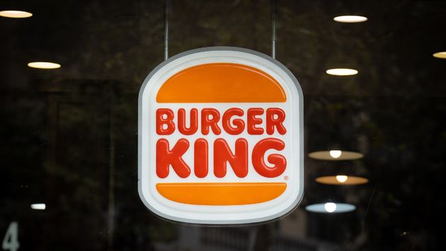 El Tribunal Supremo obliga a Burger King a devolver a sus empleados un beneficio que la empresa eliminó tras el nuevo convenio: recuperan el día de asuntos propios