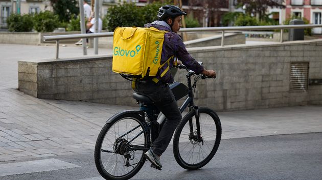 CCOO convoca 3 días de huelga en Glovo en pleno conflicto por el ERE y las condiciones laborales