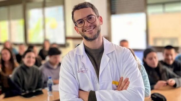 José Manuel Felices, médico: “Cuando bebes alcohol se pierde la materia gris y se sustituye por líquido, lo que antes eran recuerdos, ahora son agua"