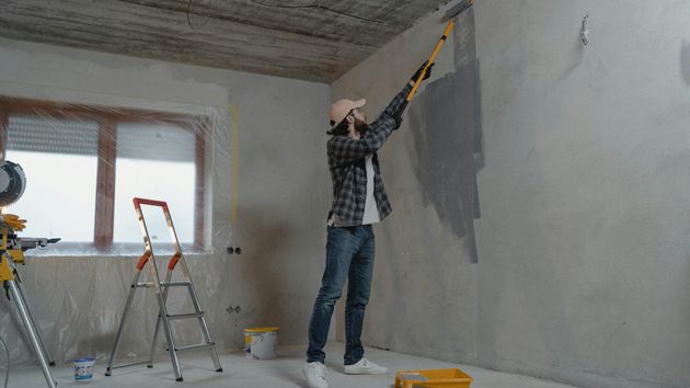 La Ley de Propiedad Horizontal lo confirma: si tu vecino transforma su casa en un piso turístico, te debe pedir permiso