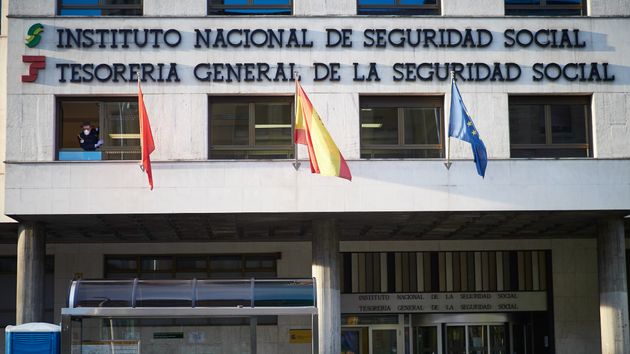 La Seguridad Social rebaja la incapacidad permanente a una trabajadora después de que Justicia ordenara darle la absoluta y el Supremo la obligue a pagarle la pensión desde 2019