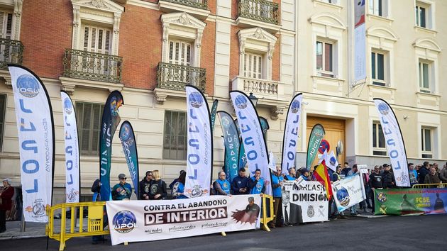 La jubilación digna y equiparación salarial de Policía y Guardia Civil en el aire: el Gobierno cancela una reunión "clave"