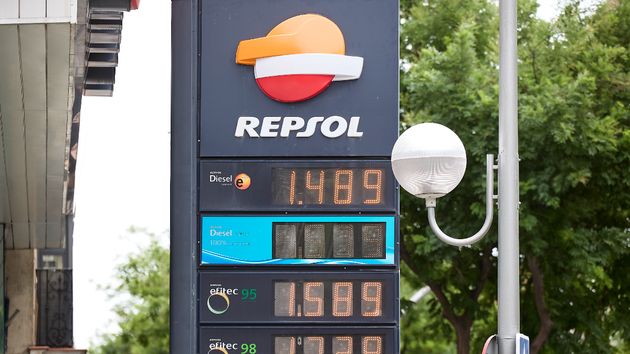 El precio de la gasolina frena esta semana mientras que el diésel da un vuelco: la opción más barata se vende a 1,39 euros en estas gasolineras