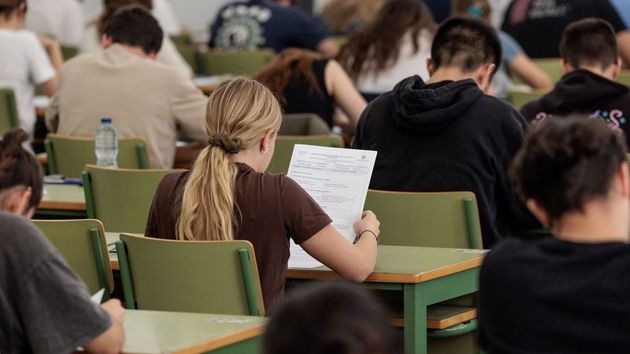 Simulador Aspasia de becas MEC 2026-2027: cuánto dinero te corresponde