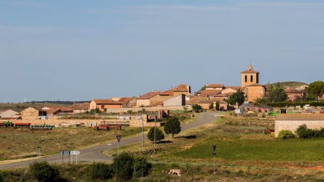 Así es el pueblo de la España rural que ofrece casa gratis y trabajo para familias con hijos