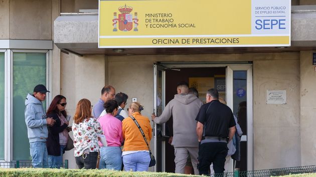 El SEPE busca administrativos en abril: 2.026 vacantes activas, muchas con contrato fijo y sin experiencia previa