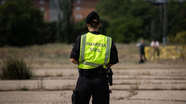 La Guardia Civil avisa a los que ocupan veredas y caminos en el campo sin permiso: multas de hasta 150.000 euros por hacerlo