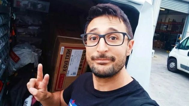 Emanuele, fontanero autónomo: “He facturado 37.000 euros en 3 meses trabajando solo 4 días a la semana. Se trabaja muchas horas, pero también tienes libertad”