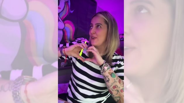 Irene, camionera: “he tenido que parar en medio del camino para cumplir con el límite de horas”