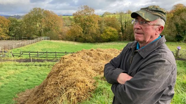 Un agricultor de 76 años se niega a ceder su terreno para la construcción de 2.000 casas nuevas