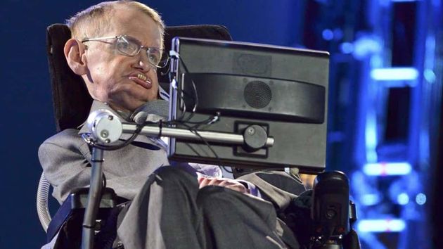 Stephen Hawking, astrofísico: "Mira las estrellas, no a tus pies"
