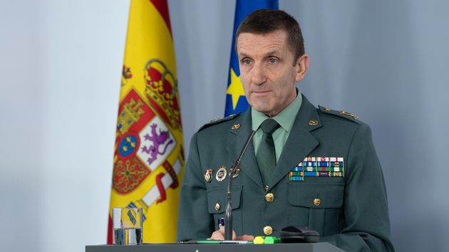 La Guardia Civil avisa a los que tienen apps con acceso a la cámara del móvil: pueden espiarte sin que lo sepas