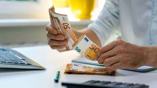La mitad de los trabajadores españoles renunciaría a parte de su salario a cambio de más días de vacaciones