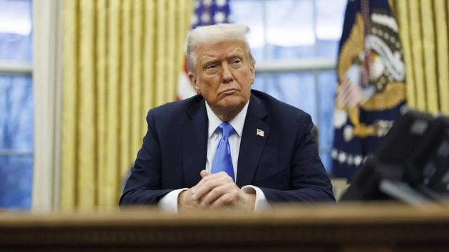 Trump cambia las normas y ‘castiga’ a la UE con aranceles del 25% a los automóviles europeos