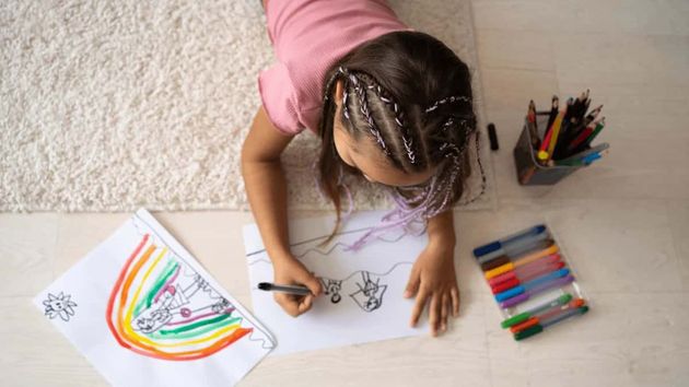 La psicología sugiere que dibujar con frecuencia durante la infancia es característico de este tipo de niños
