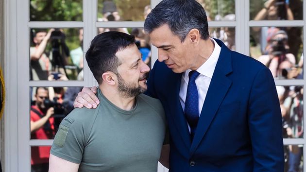 Ucrania da una lección a España: sube el sueldo a sus militares y cambia el sistema de contratación, “buscamos un modelo de pago justo”