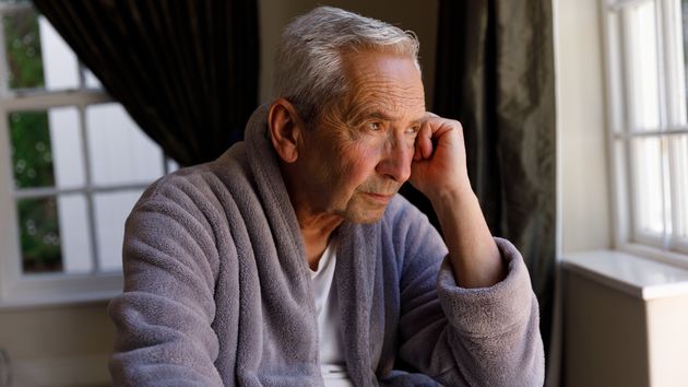Un hombre de 82 años no había ahorrado para su jubilación y ahora tiene que trabajar 37,5 horas a la semana