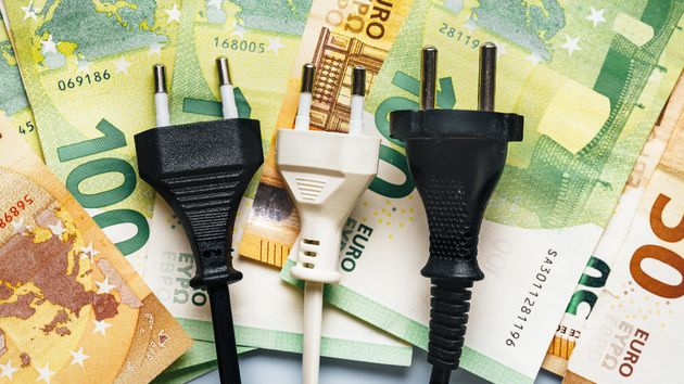 El precio de la luz del sábado, 9 de mayo de 2026 en el mercado mayorista: las horas más baratas y caras