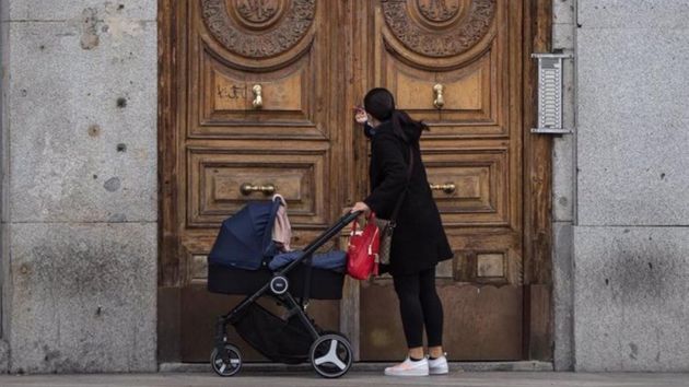 El Supremo confirma que las madres de familias monoparentales tienen derecho a 10 semanas adicionales de permiso por nacimiento