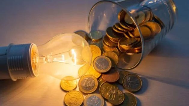 El precio de la luz del domingo, 10 de mayo de 2026 en el mercado mayorista: las horas más baratas y caras