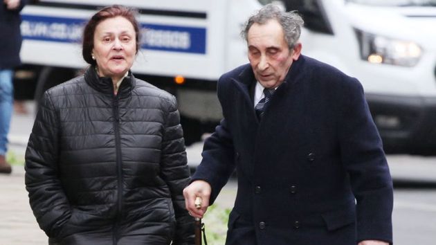 Dos ancianos se enfrentan a su hermana para vivir casa heredada de su madre y podrían ser desahuciados: la Justicia avala su derecho a vender
