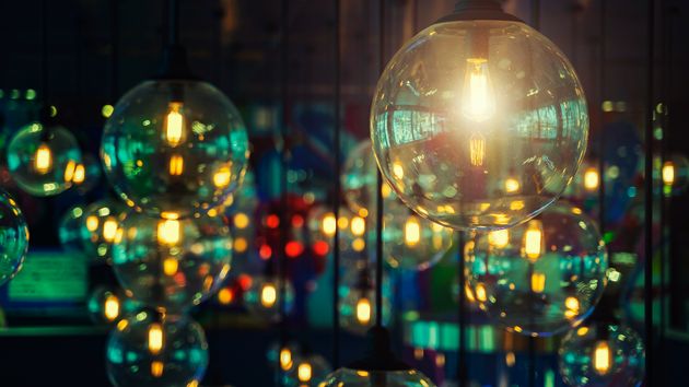 El precio de la luz miércoles 13 de mayo de 2026: las horas más baratas y caras