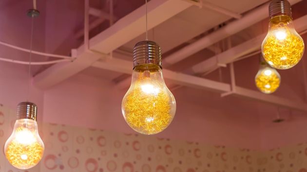 El precio de la luz hoy jueves 21 de mayo de 2026 en el PVPC: horas más baratas y caras
