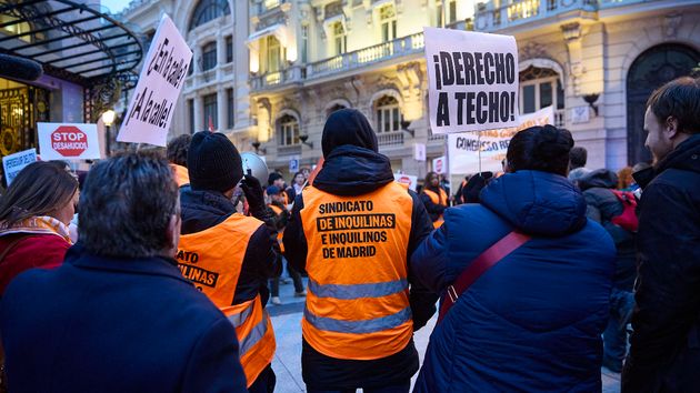 Miles de personas salen a la calle por la vivienda: comienzan las manifestaciones en toda España