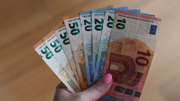 La ayuda de hasta 600 euros por hijo que tiene pocos requisitos y es pago único