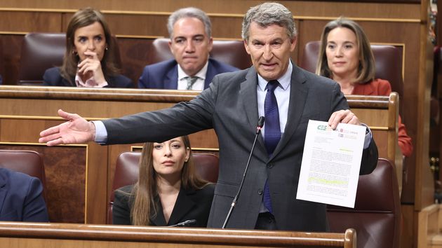 El PSOE apoya al PP y permite avanzar una ley para celebrar juntas de vecinos telemáticas