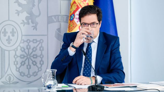 Los funcionarios pueden perder la paga extra por estos cuatro motivos previstos por la ley