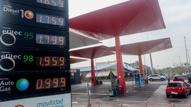 El precio de la gasolina sube esta semana y el diésel se sitúa en 1,686 euros: llenar el depósito cuesta más de 92 euros